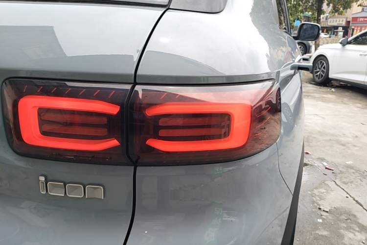 Used Geely Auto icon 2020 300T Galaxy Limited Edition Right Rear Taillight