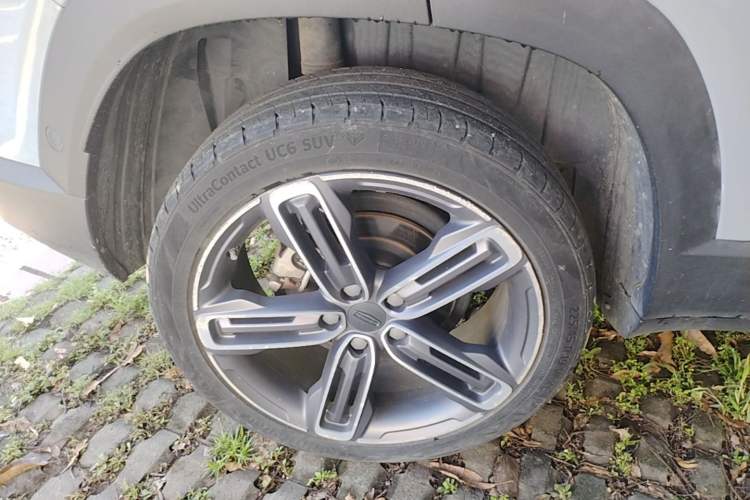 Used Geely Auto icon 2020 300T Galaxy Limited Edition Right Rear Wheel Hub