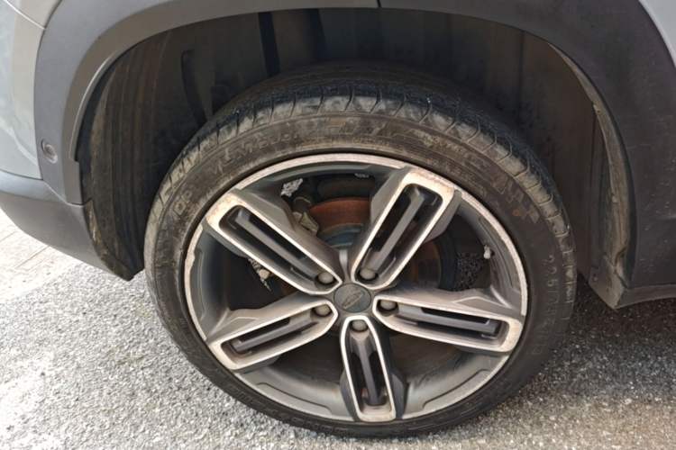 Used Geely Auto icon 2020 300T Galaxy Limited Edition Right Rear Wheel Hub