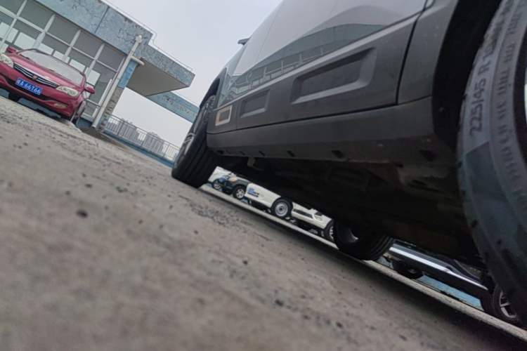Used Geely Auto icon 2020 300T Galaxy Limited Edition Right Side Sill