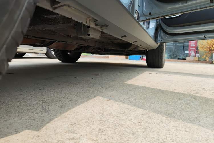 Used Geely Auto icon 2020 1.5TD i7 Right Side Sill