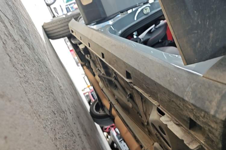 Used Geely Auto icon 2020 1.5TD i6 BSG Right Side Sill