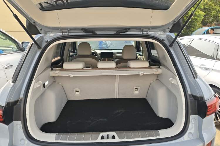 Used Geely Auto icon 2020 1.5TD i9 BSG Trunk