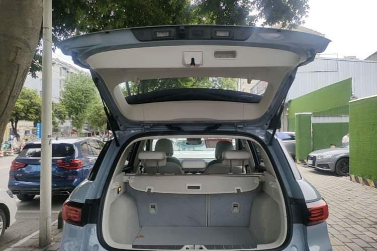 Used Geely Auto icon 2020 1.5TD i9 Trunk