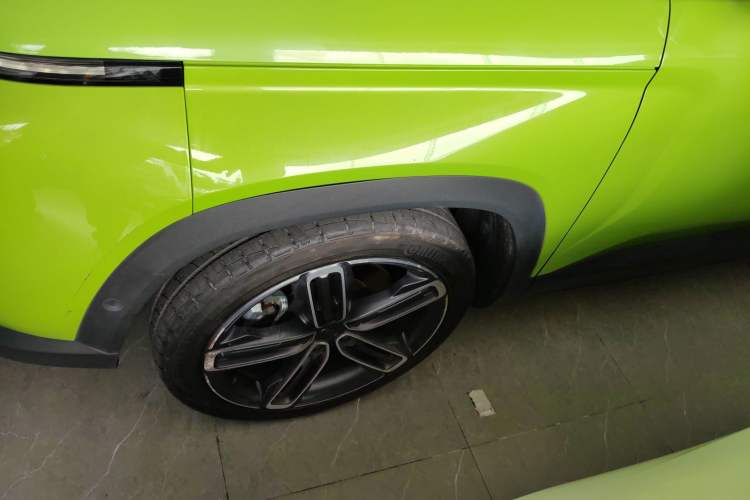 Used Geely Auto icon 2020 1.5TD i9 BSG Left Front Wheel Hub