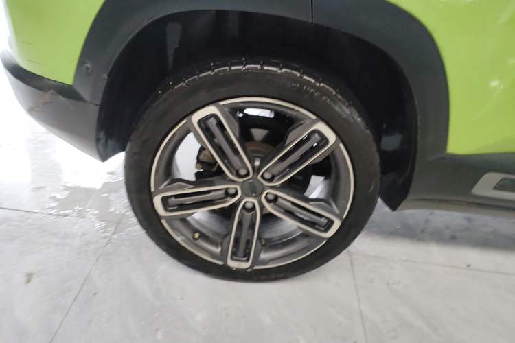 Used Geely Auto icon 2020 1.5TD i9 BSG Right Rear Wheel Hub