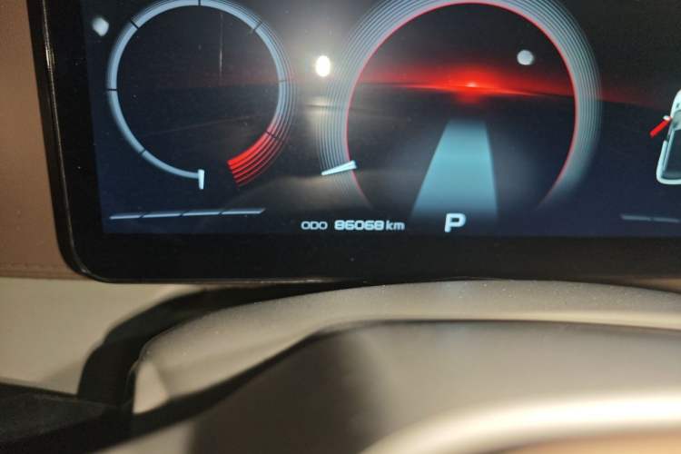 Used Geely Auto icon 2020 300T Galaxy Limited Edition Odometer Close Up