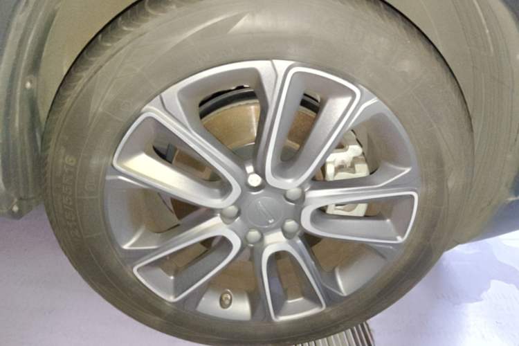 Used Geely Auto icon 2020 1.5TD i9 BSG Right Front Wheel Hub