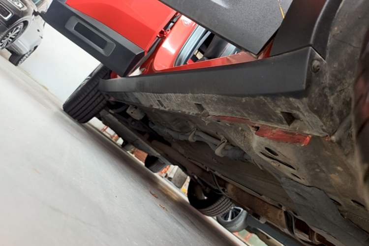 Used Geely Auto icon 2020 1.5TD i9 BSG Right Side Sill