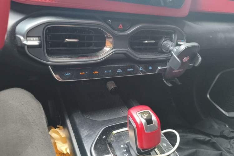 Used Geely Auto icon 2020 1.5TD i9 BSG Audio And AC Panel