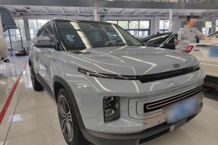 Used Geely Auto icon 2020 300T Galaxy Limited Edition Front Right 45 Deg