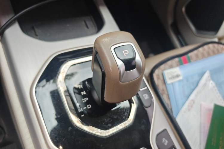 Used Geely Auto icon 2020 300T Galaxy Limited Edition Gear Lever