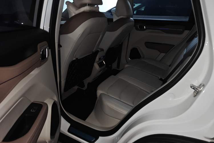 Used Geely Auto icon 2020 1.5TD i7 BSG Interior 4