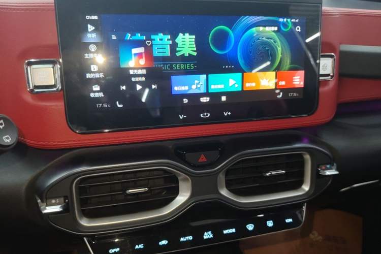 Used Geely Auto icon 2020 1.5TD i9 Audio And AC Panel