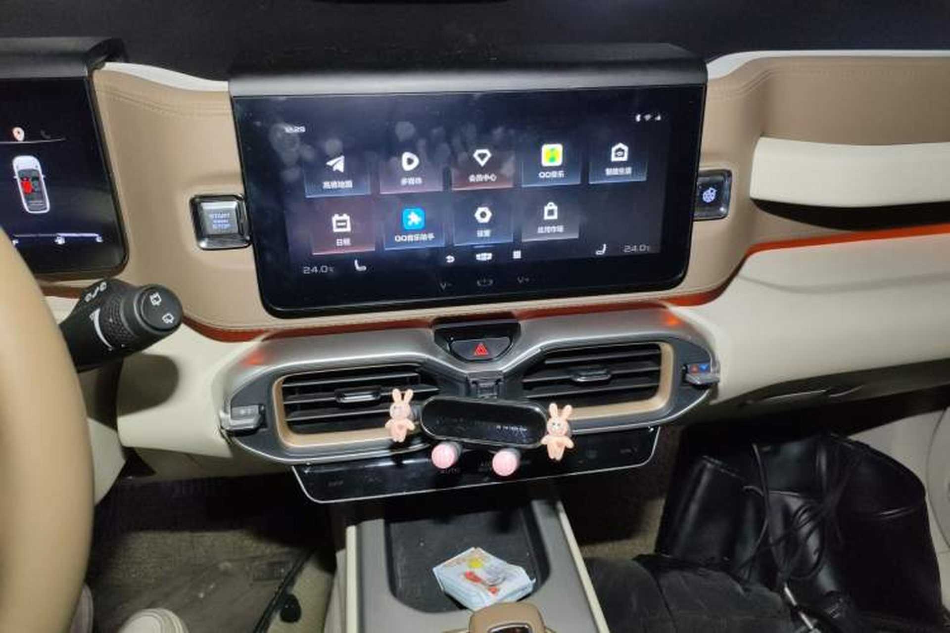 Used Geely Auto icon 2020 1.5TD i9 Audio And AC Panel