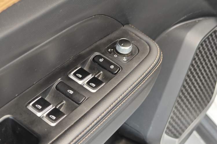Used Geely Auto icon 2020 1.5TD i6 Interior 9