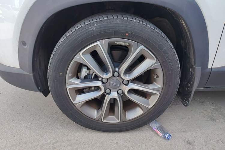 Used Geely Auto icon 2020 1.5TD i9 BSG Left Front Wheel Hub