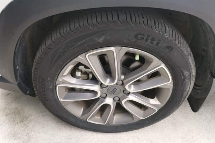 Used Geely Auto icon 2020 1.5TD i6 BSG Left Front Wheel Hub