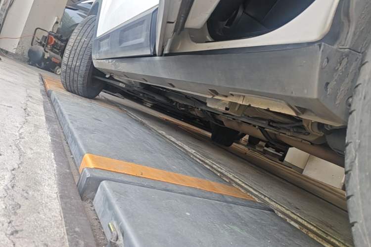 Used Geely Auto icon 2020 1.5TD i6 Left Side Sill