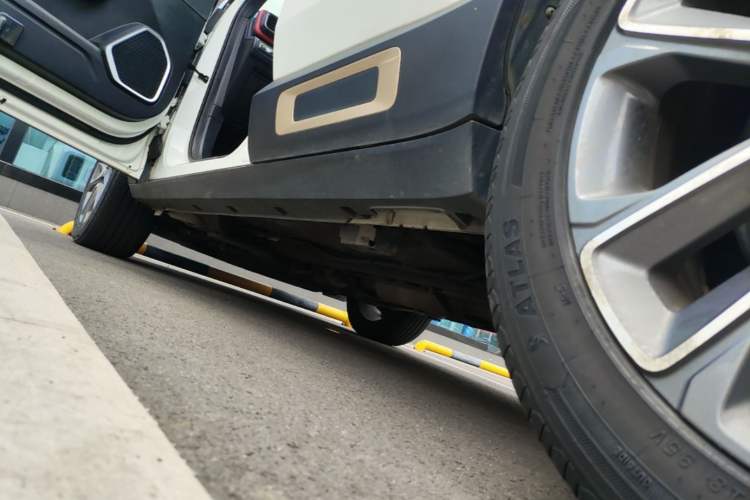 Used Geely Auto icon 2020 1.5TD i9 BSG Left Side Sill