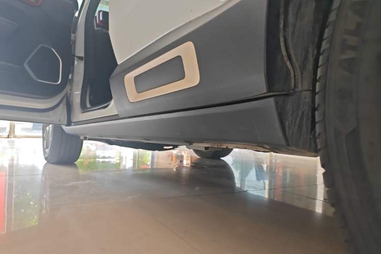 Used Geely Auto icon 2020 1.5TD i9 BSG Left Side Sill