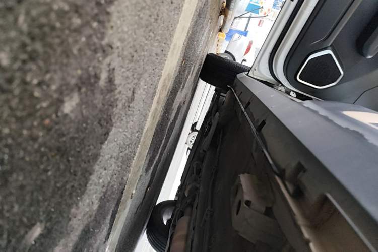 Used Geely Auto icon 2020 1.5TD i6 BSG Left Side Sill