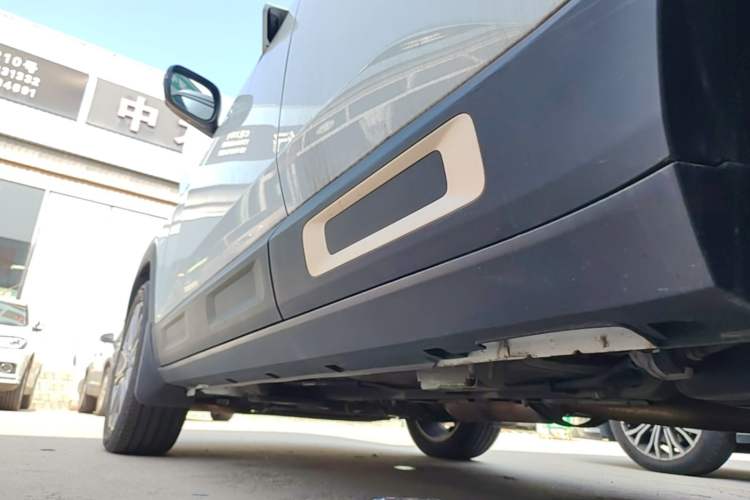 Used Geely Auto icon 2020 1.5TD i9 BSG Left Side Sill