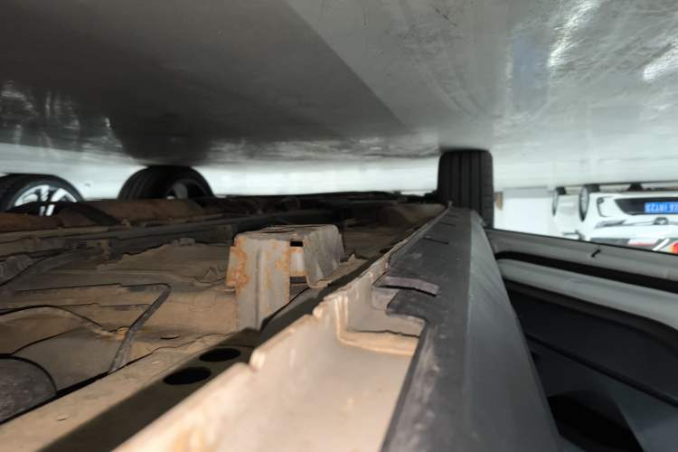 Used Geely Auto icon 2020 1.5TD i9 BSG Left Side Sill