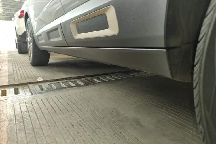 Used Geely Auto icon 2020 1.5TD i9 BSG Left Side Sill