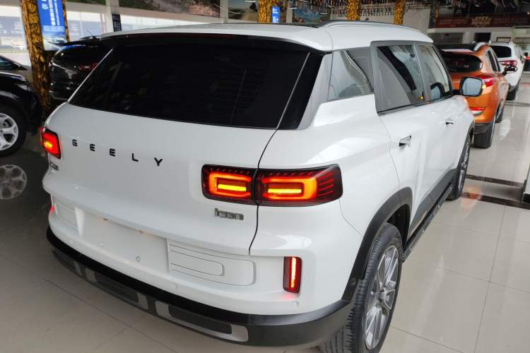 Used Geely Auto icon 2020 1.5TD i9 BSG Rear Right 45 Deg