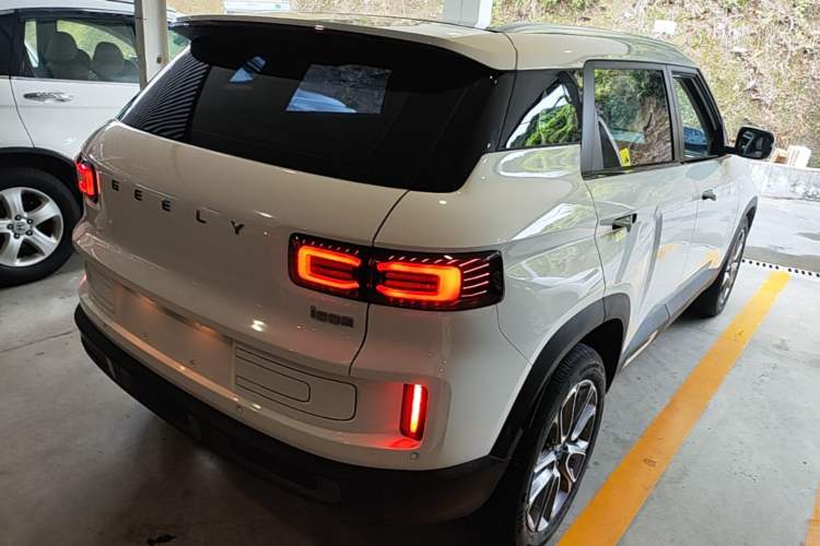 Used Geely Auto icon 2020 1.5TD i9 BSG Rear Right 45 Deg