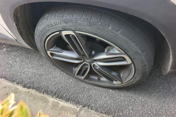 Used Geely Auto icon 2020 1.5TD i9 BSG Right Front Wheel Hub