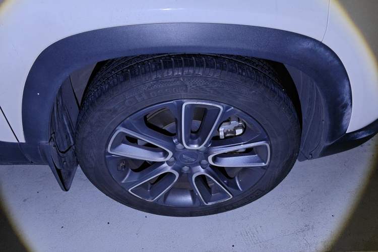 Used Geely Auto icon 2020 1.5TD i9 BSG Right Front Wheel Hub