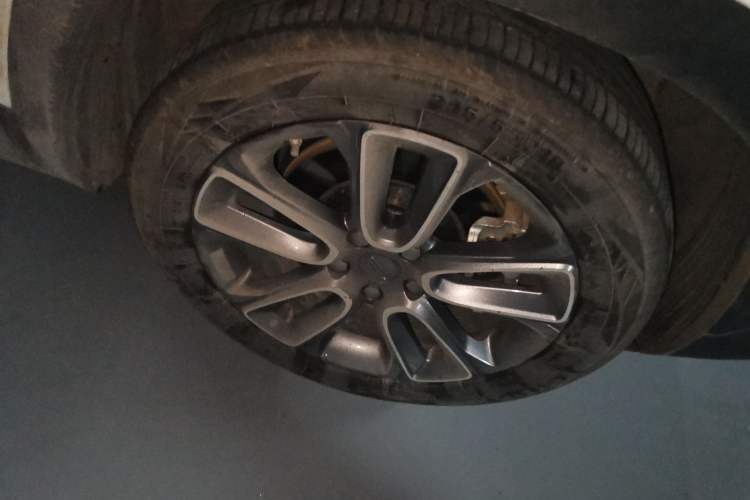 Used Geely Auto icon 2020 1.5TD i9 BSG Right Front Wheel Hub