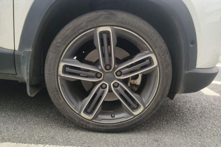 Used Geely Auto icon 2020 1.5TD i9 BSG Right Front Wheel Hub