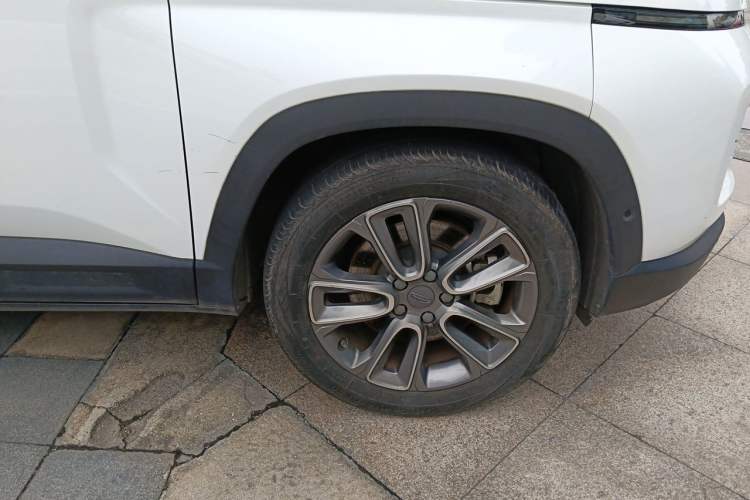 Used Geely Auto icon 2020 1.5TD i9 Right Front Wheel Hub