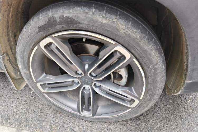 Used Geely Auto icon 2020 1.5TD i9 BSG Right Front Wheel Hub