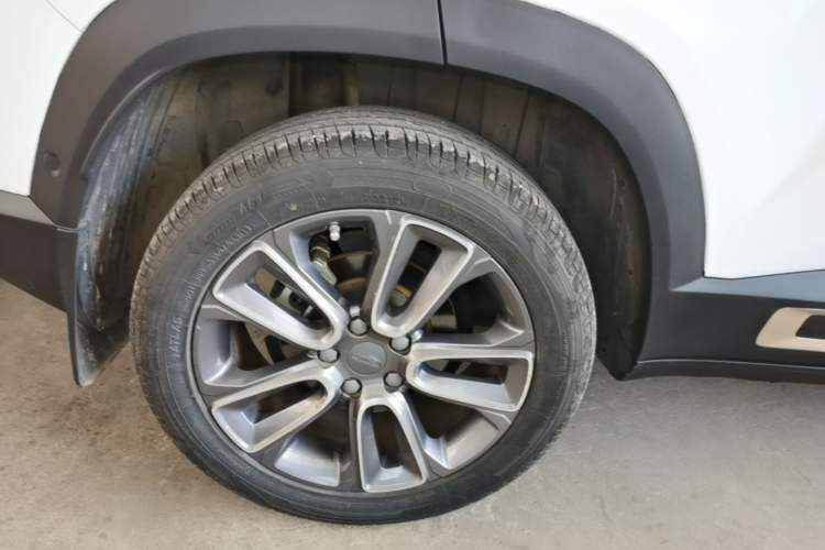 Used Geely Auto icon 2020 1.5TD i9 BSG Right Rear Wheel Hub
