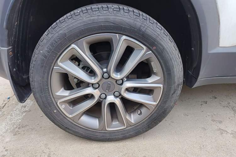 Used Geely Auto icon 2020 1.5TD i9 BSG Right Rear Wheel Hub