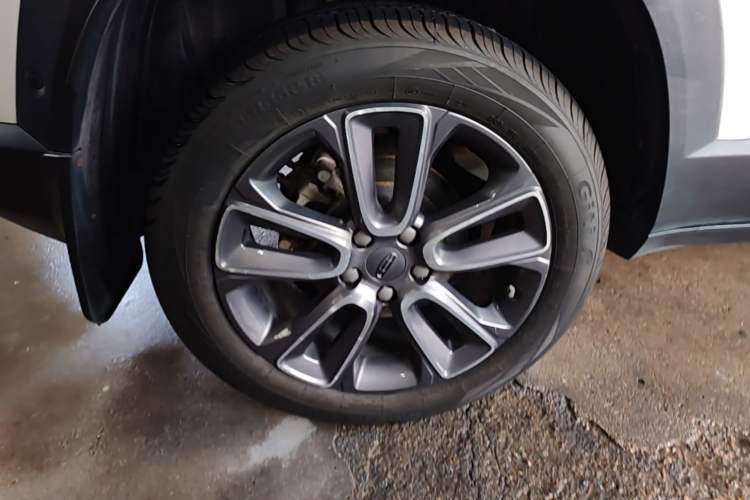 Used Geely Auto icon 2020 1.5TD i9 Right Rear Wheel Hub
