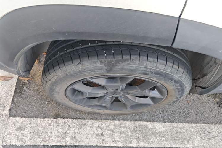 Used Geely Auto icon 2020 1.5TD i6 Right Rear Wheel Hub
