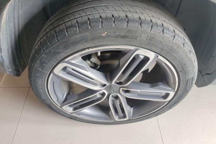 Used Geely Auto icon 2020 1.5TD i9 BSG Right Rear Wheel Hub