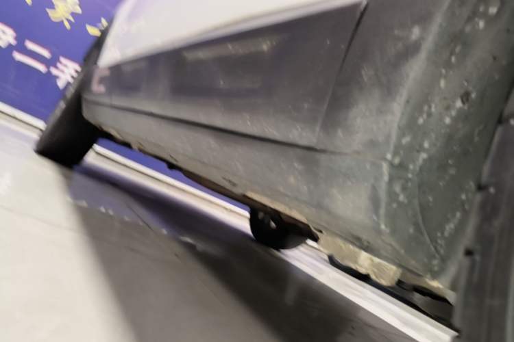 Used Geely Auto icon 2020 1.5TD i6 BSG Right Side Sill