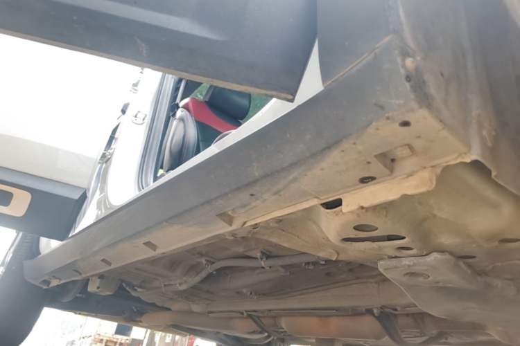 Used Geely Auto icon 2020 1.5TD i6 BSG Right Side Sill