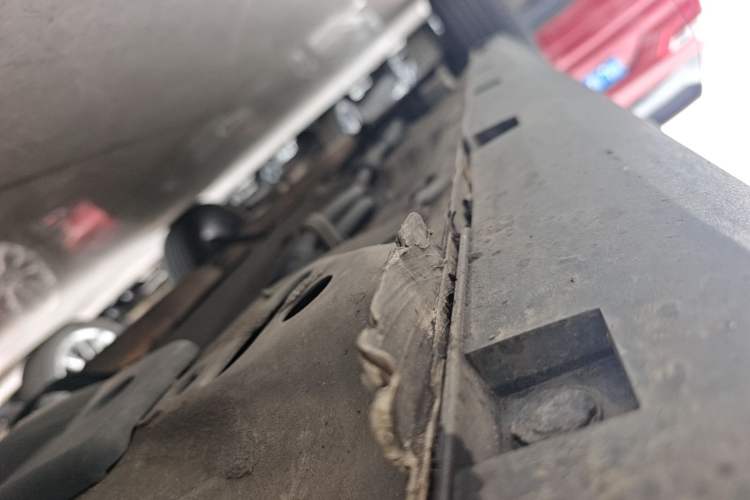 Used Geely Auto icon 2020 1.5TD i6 BSG Right Side Sill