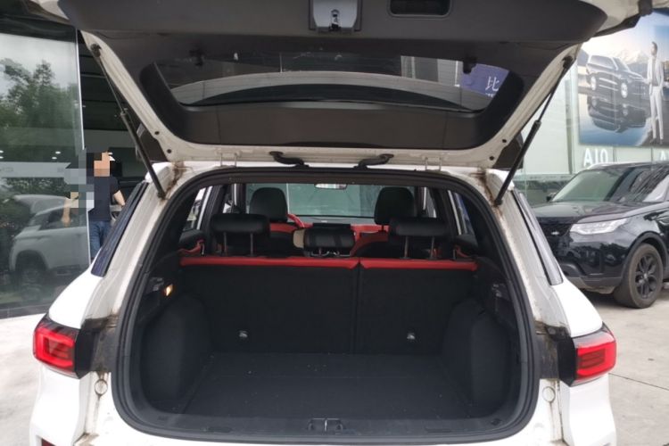 Used Geely Auto icon 2020 1.5TD i6 BSG Trunk