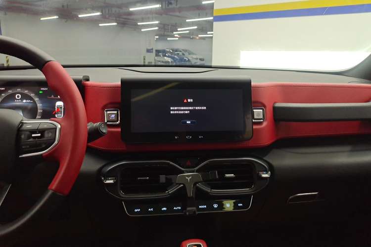 Used Geely Auto icon 2020 1.5TD i9 BSG Audio And AC Panel