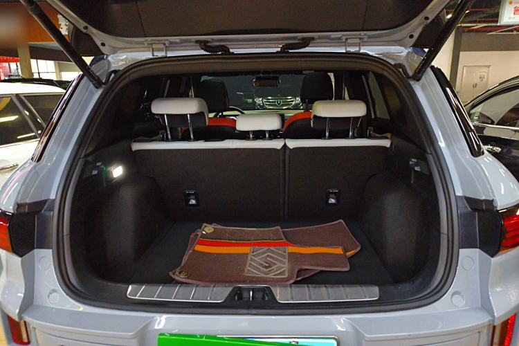 Used Geely Auto icon 2021 1.5TD Passionate Edition Trunk
