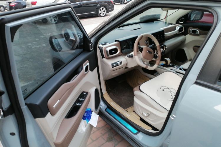 Used Geely Auto icon 2021 1.5TD Passionate Edition Driver Seat