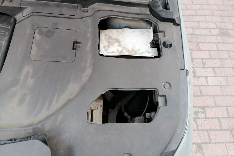 Used Geely Auto icon 2021 1.5TD Passionate Edition Engine Bay Left